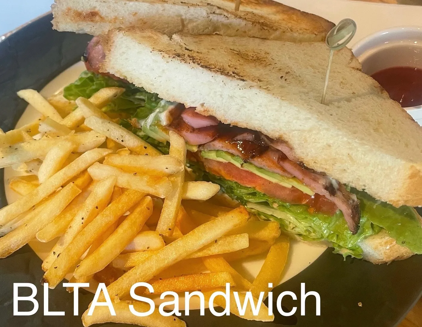 ランチメニューの写真を更新致しました。