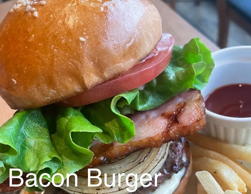 ランチメニューの写真を更新致しました。