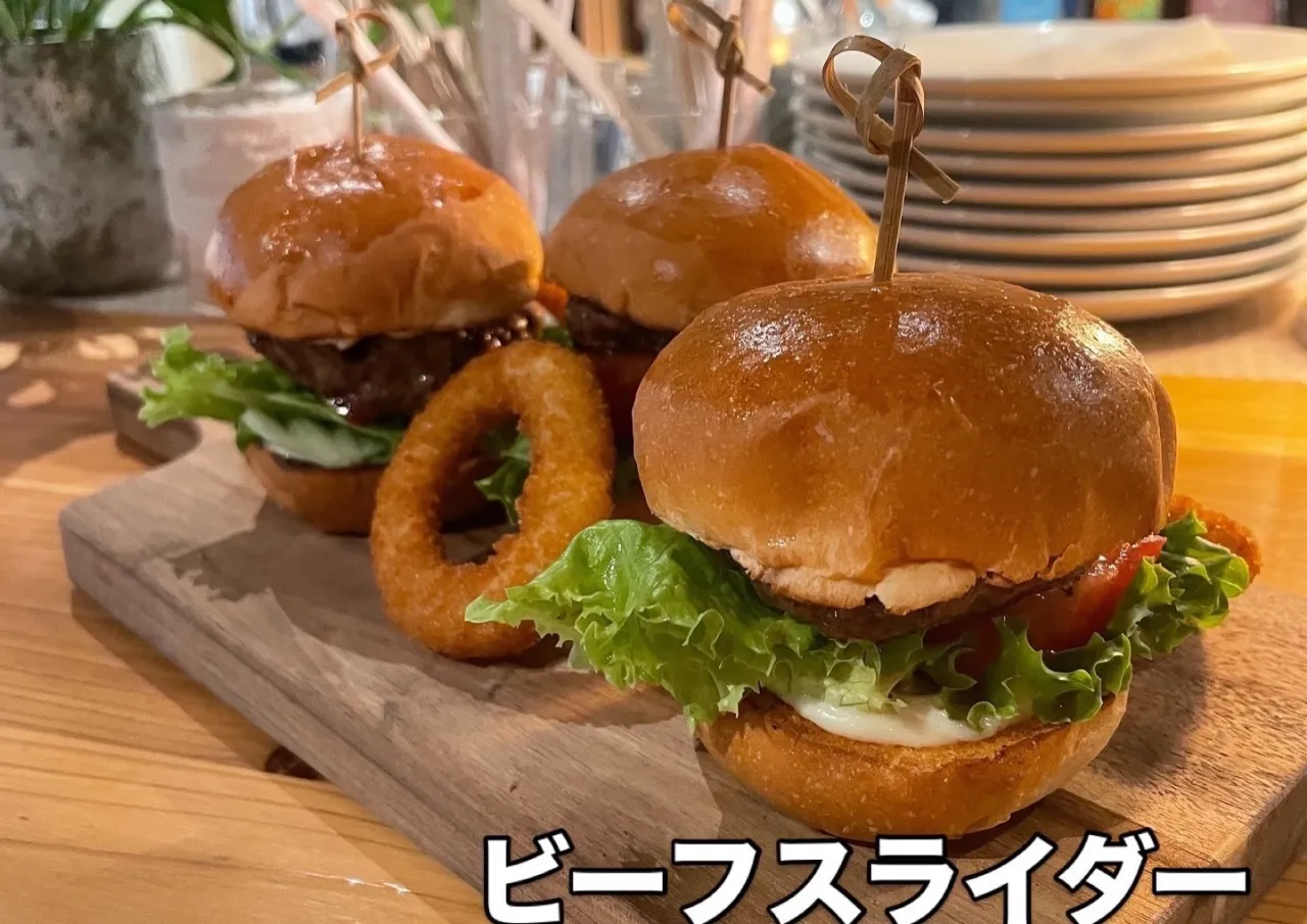 ディナーメニュー　メインとデザート